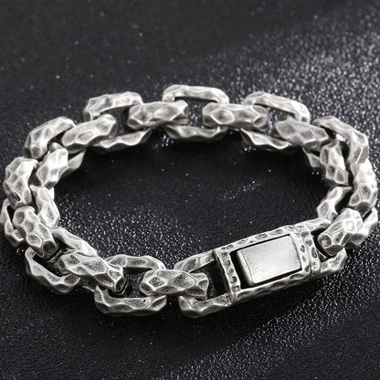 Outlaw Tapping Pattern Link Bracelet