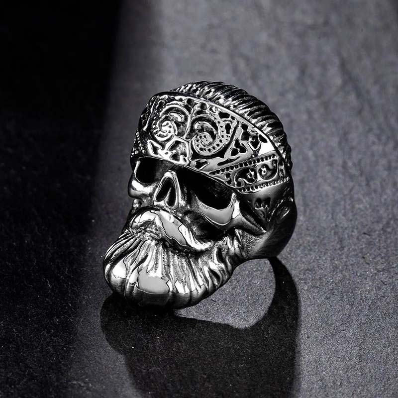 Vintage Pirate Skull Ring